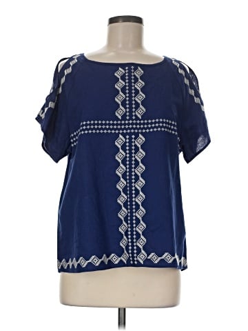 Cupcakes & Cashmere Short Sleeve Blouse (view 1)