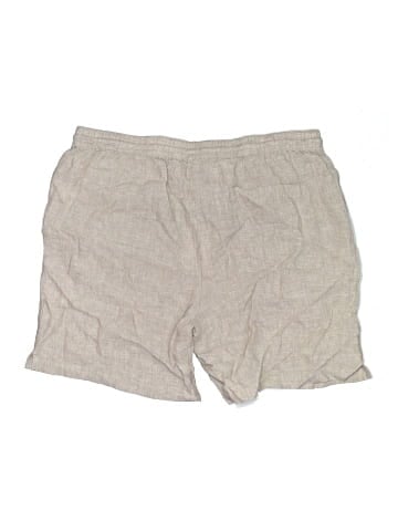 Quince Khaki Shorts (view 2)