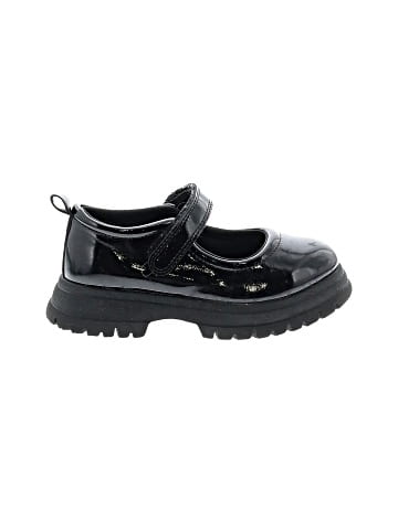 OshKosh B'gosh Flats (view 1)
