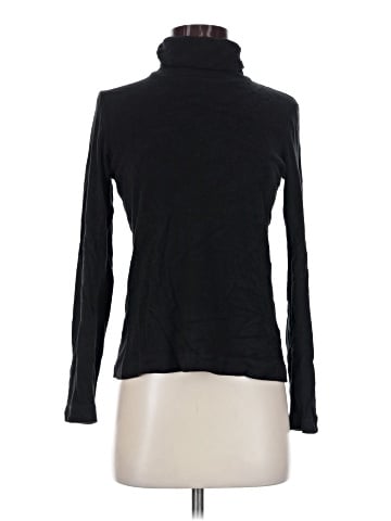 Uniqlo Turtleneck Sweater (view 1)
