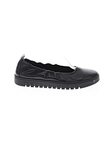 Vionic Flats (view 1)