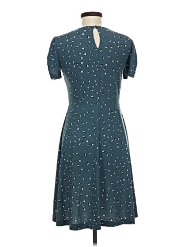 Lark & Ro Casual Dress (view 2)