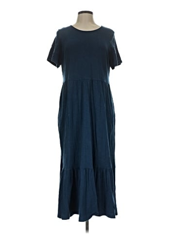 Old Navy Casual Dress (view 1)