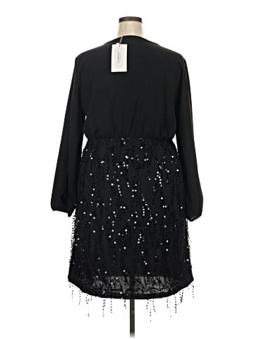 BLOOMCHIC Cocktail Dress (view 2)