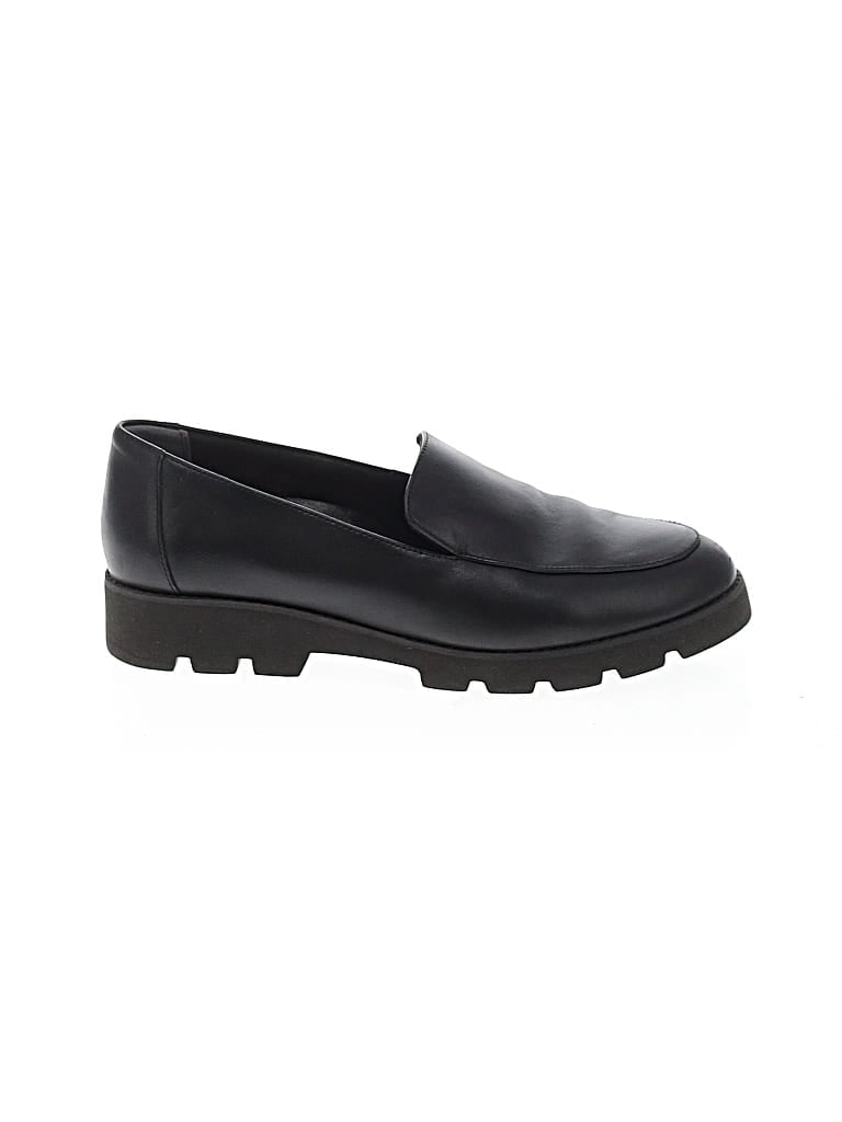 Pre-owned Vionic Flats In Black