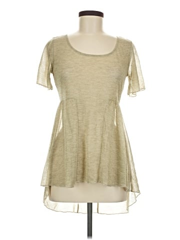 Lily White Short Sleeve Top (view 1)