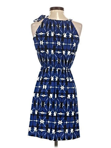 Old Navy Casual Dress (view 2)