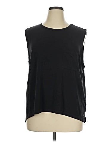 Gap Fit Sleeveless T-Shirt (view 1)