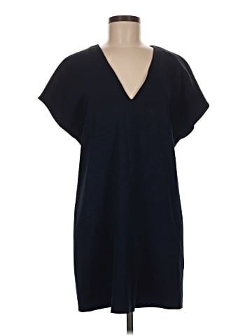 Alice + Olivia Casual Dress (view 1)