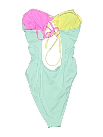 Xhilaration Swimsuit Top (view 2)
