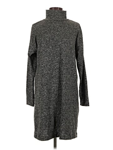 Uniqlo Casual Dress (view 1)
