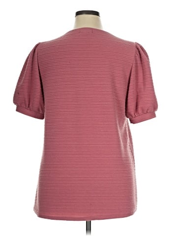 Cupio Short Sleeve Top (view 2)