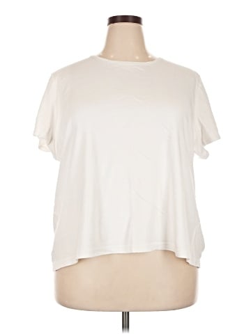 Croft & Barrow Short Sleeve T-Shirt (view 1)