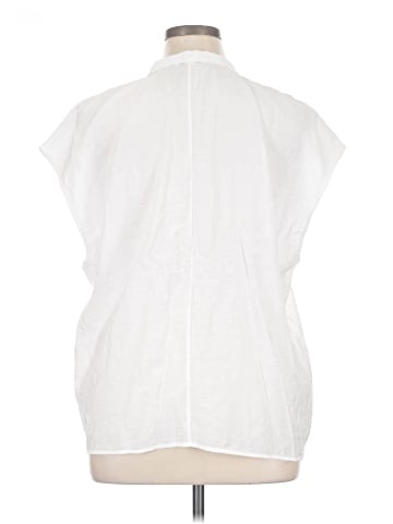 Vince. Sleeveless Button-Down Shirt (view 2)