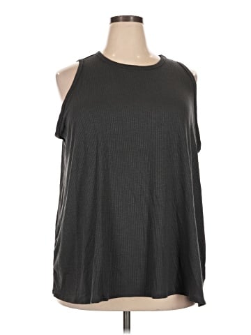 Old Navy Sleeveless T-Shirt (view 1)