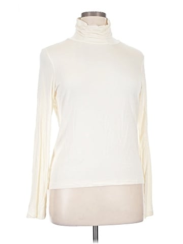 Leo & Nicole Long Sleeve Top (view 1)