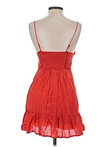 Urban Outfitters Casual Dress (view 2)