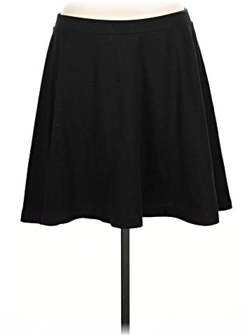 Old Navy Casual Skirt (view 1)