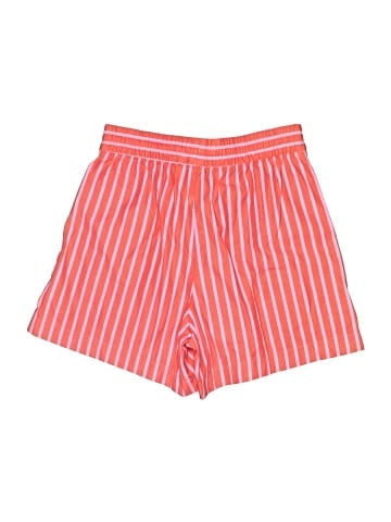Gap Shorts (view 2)