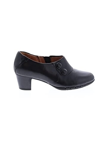 Clarks Heels (view 1)