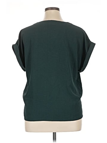 Bobeau Short Sleeve Top (view 2)