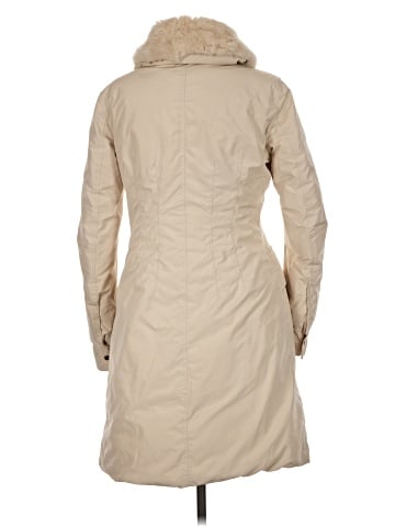 Add Raincoat (view 2)