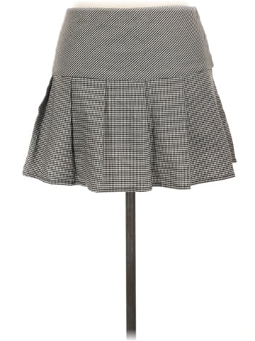 Old Navy Casual Skirt (view 2)