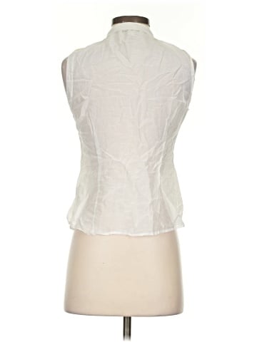 Banana Republic Sleeveless Button-Down Shirt (view 2)