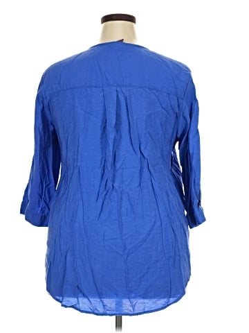 Beverly Drive 3/4 Sleeve Button-Down Shirt (view 2)
