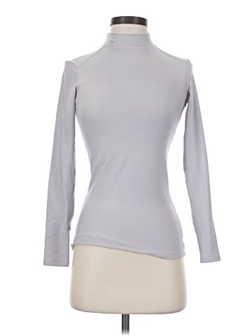 Under Armour Long Sleeve Top (view 1)