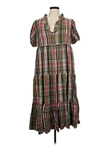 Crown & Ivy Casual Dress (view 1)