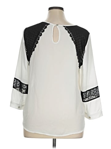Crescent 3/4 Sleeve Blouse (view 2)
