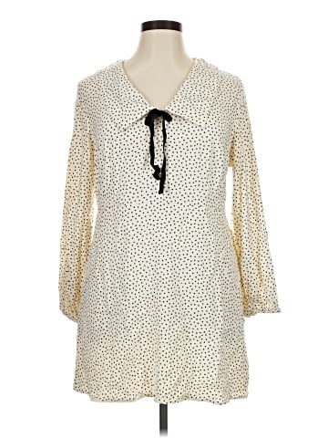 Old Navy Casual Dress (view 1)