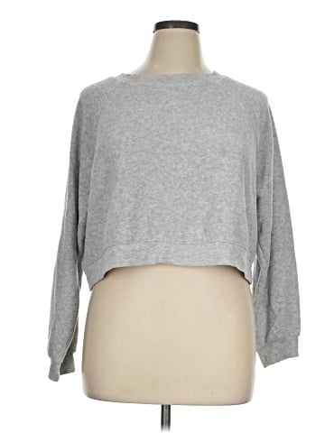 colsie Pullover Sweater (view 1)