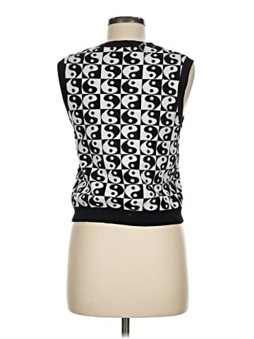 Cotton Emporium Sleeveless Blouse (view 2)