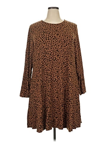 Old Navy Casual Dress (view 1)
