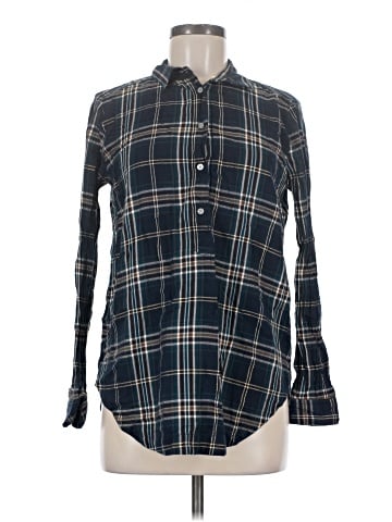 Ann Taylor LOFT Long Sleeve Button-Down Shirt (view 1)
