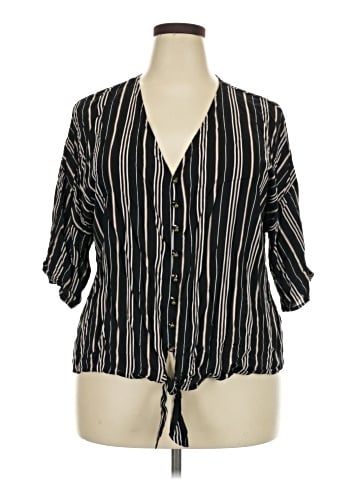 Maurices 3/4 Sleeve Blouse (view 1)