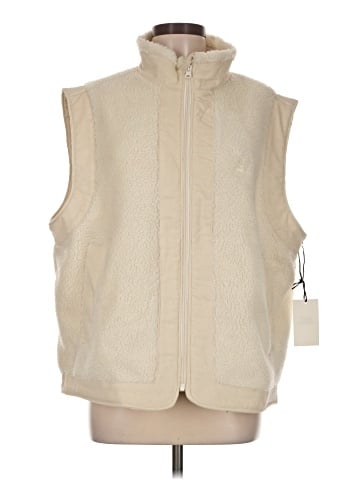 BDG Sweater Vest (view 1)