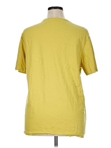 Nike Short Sleeve T-Shirt (view 2)
