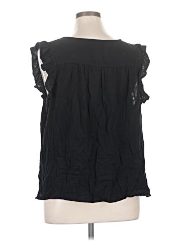 Old Navy Sleeveless Blouse (view 2)