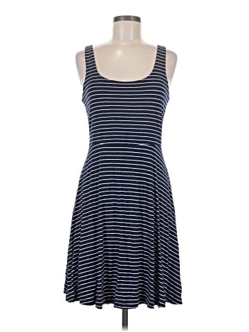 Old Navy Casual Dress (view 1)