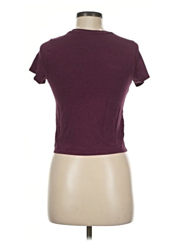 Old Navy Short Sleeve T-Shirt (view 2)