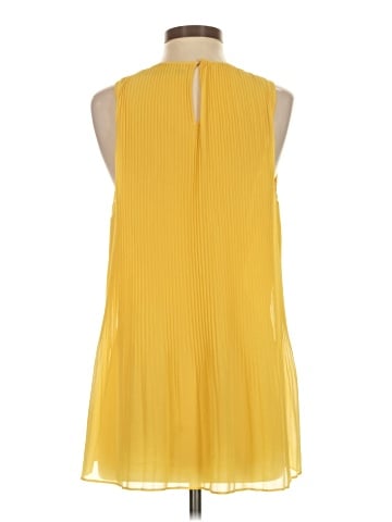 Zara Basic Sleeveless Blouse (view 2)
