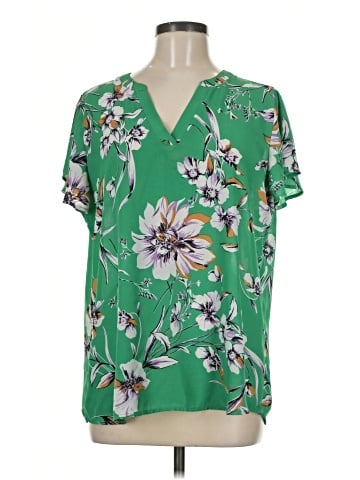 Maurices Short Sleeve T-Shirt (view 1)