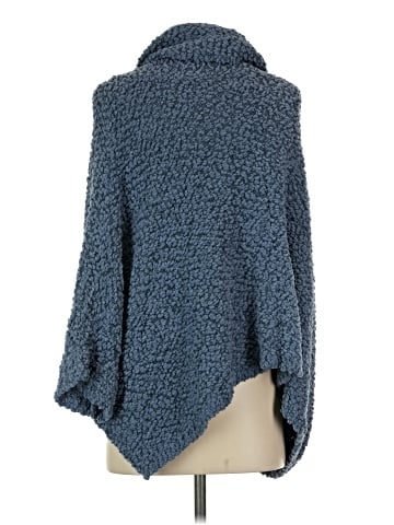 Hippie Rose Poncho (view 2)