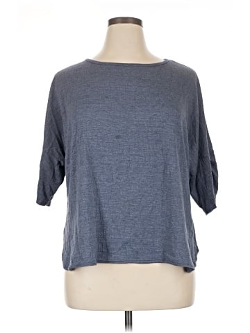 Max Studio 3/4 Sleeve T-Shirt (view 1)