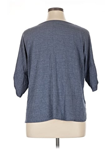 Max Studio 3/4 Sleeve T-Shirt (view 2)