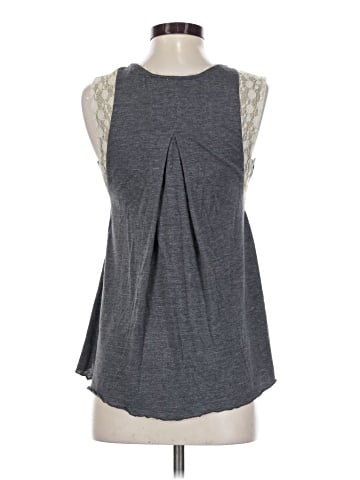 Tiny Sleeveless Blouse (view 2)