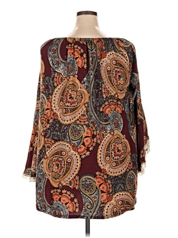 Win Win 3/4 Sleeve Blouse (view 2)